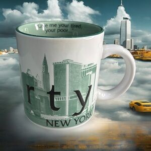 Statue Of Liberty New York Souvenir Coffee Cup Mug- Green White Skyscraper